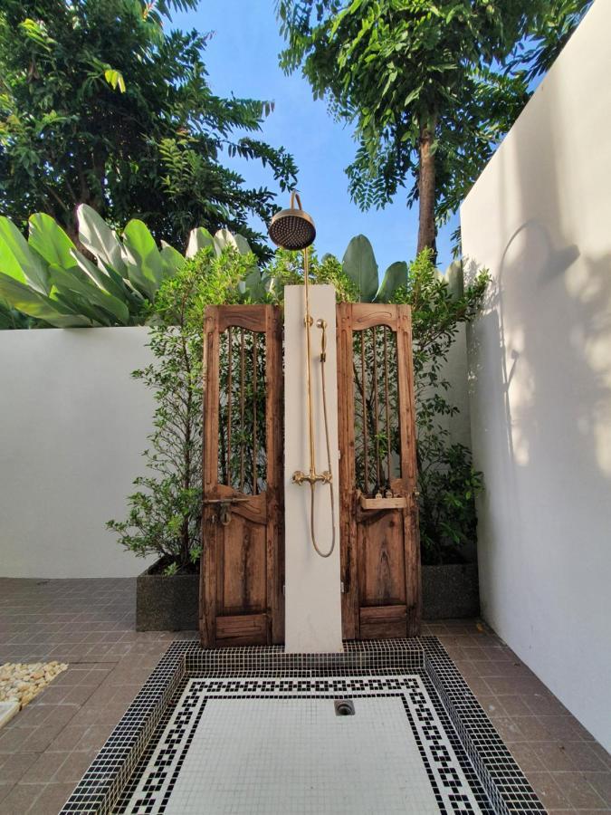 Cheeva Dee Hotel Chiang Mai Exterior photo